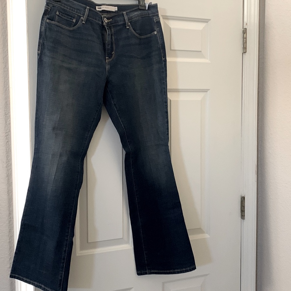 515 boot cut Levi’s jeans women